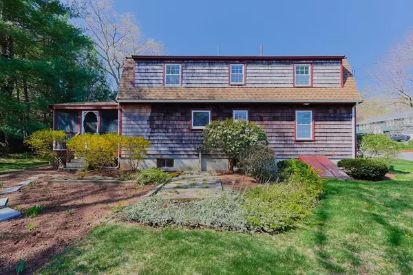 Milford, MA 01757,24 Ivy Ln