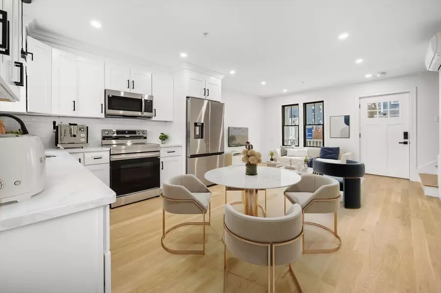23-27 Cedar St #25, Boston, MA 02126