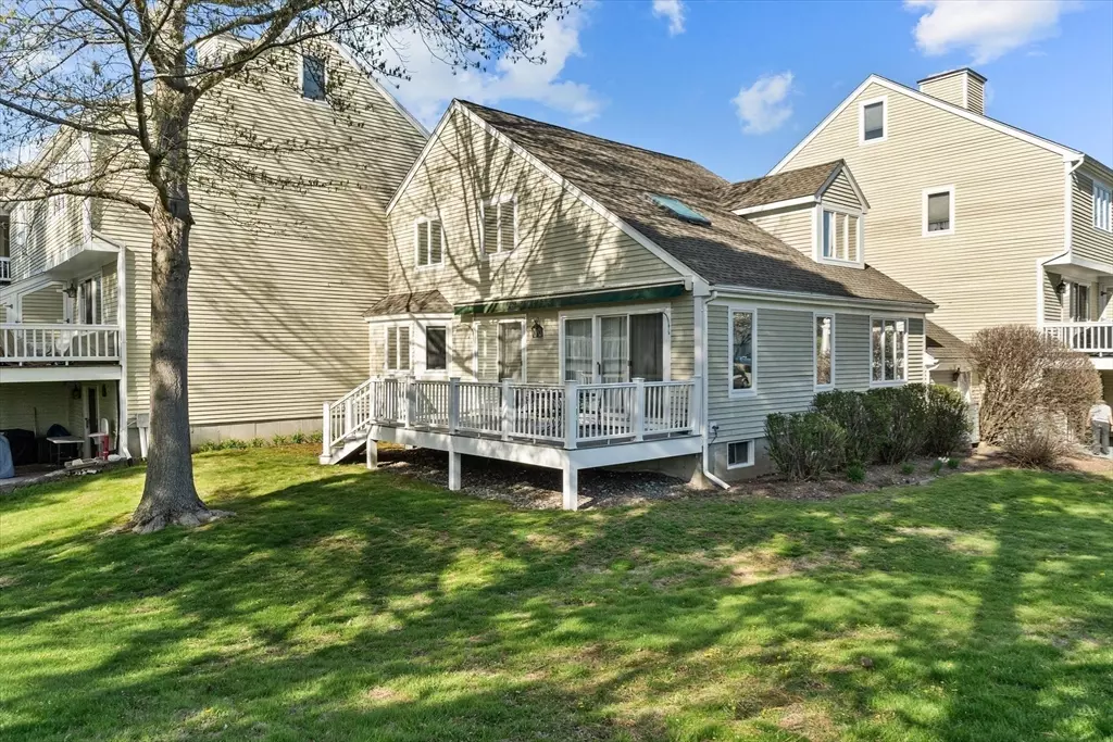 Danvers, MA 01923,14 Abington Street #14