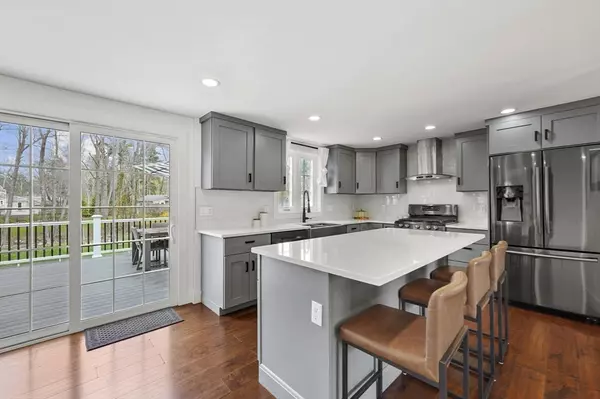 Norwell, MA 02061,18 John Adams Dr