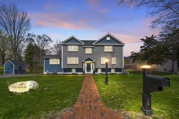 18 John Adams Dr, Norwell, MA 02061