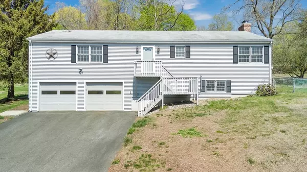 367 Hillcrest Ave, West Springfield, MA 01089