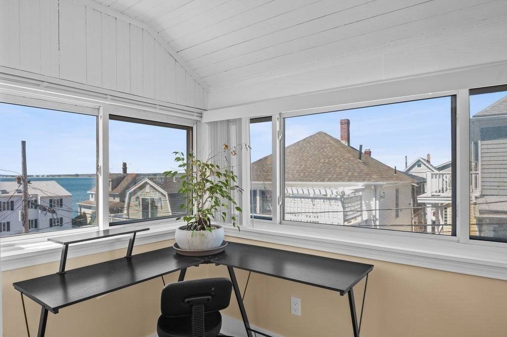 Nahant, MA 01908,30 Sherman Ave