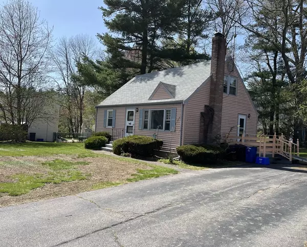 7 Brookside Drive, Foxboro, MA 02035