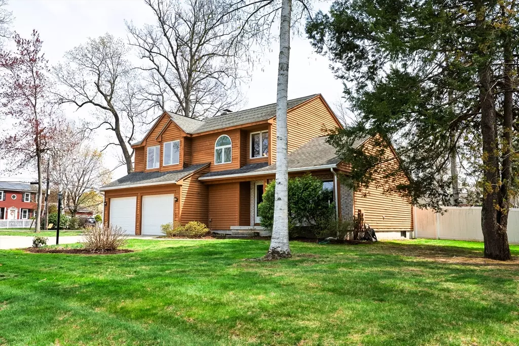 Agawam, MA 01001,7 Marla Pl
