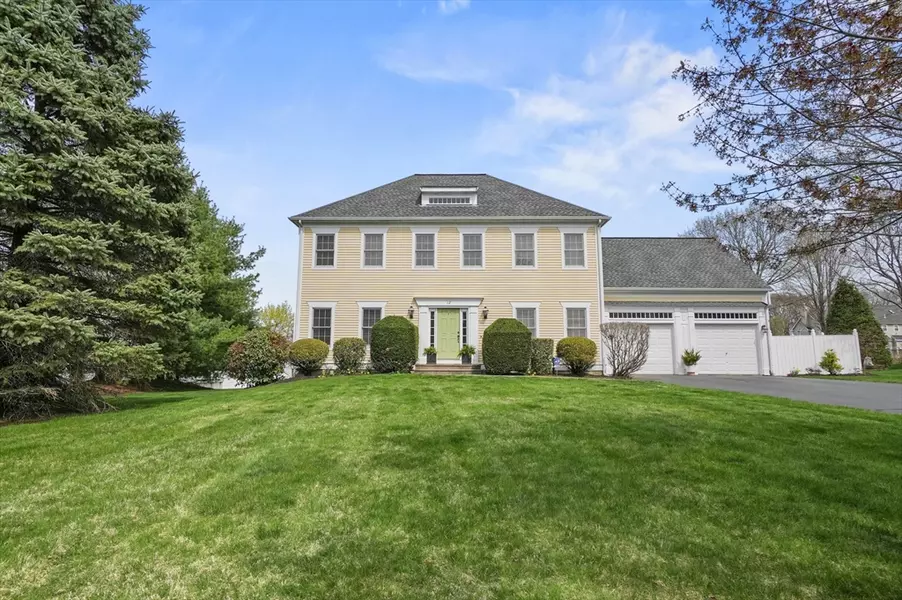12 Peach Tree Drive, Sutton, MA 01590