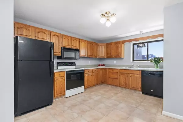 Medford, MA 02155,12 Ninth #608