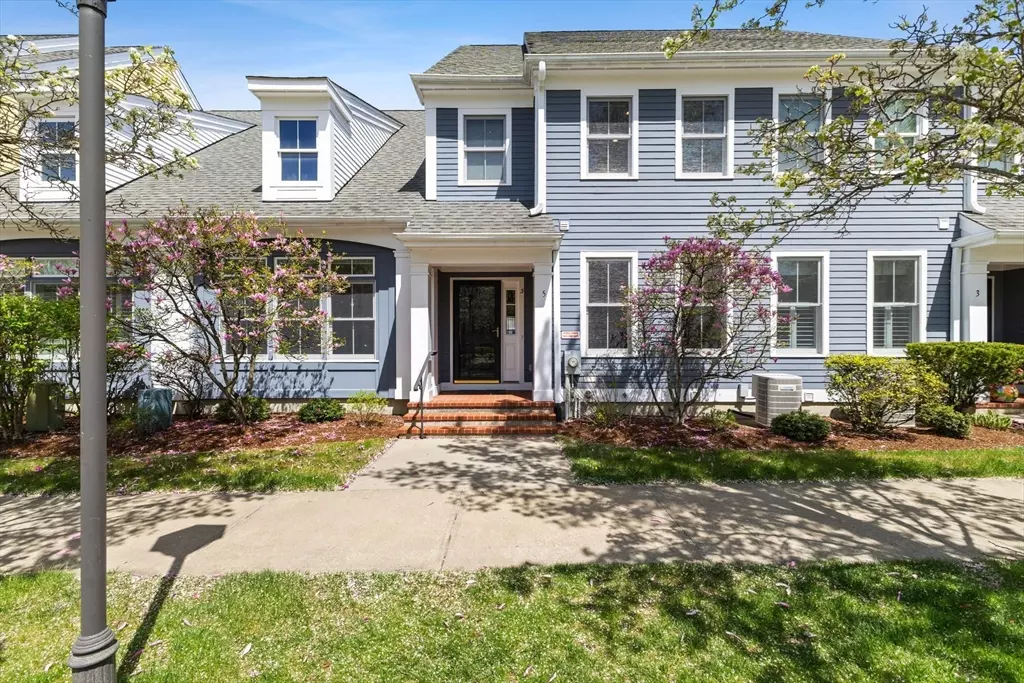 Norton, MA 02766,5 Flint Lane #5