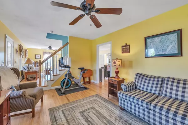 Hardwick, MA 01037,2319 Barre Rd