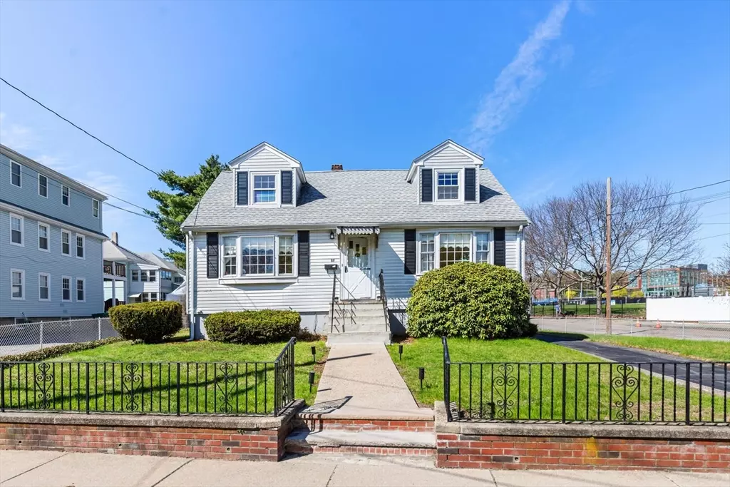 Medford, MA 02155,88 Dartmouth St