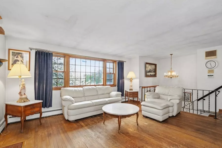 128 Lincoln, Winthrop, MA 02152