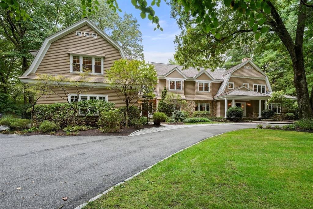 121 Livingston Road, Wellesley, MA 02482