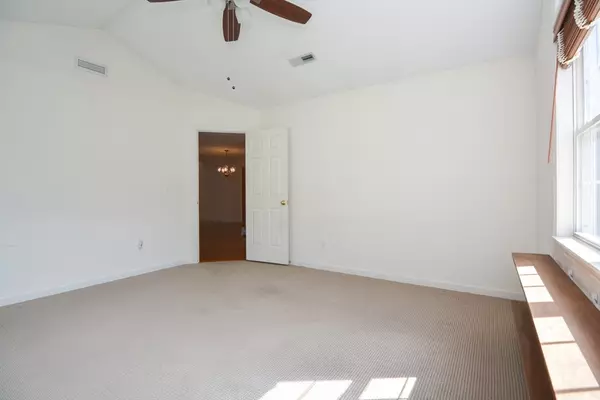 Ashland, MA 01721,43 Haven Way #43