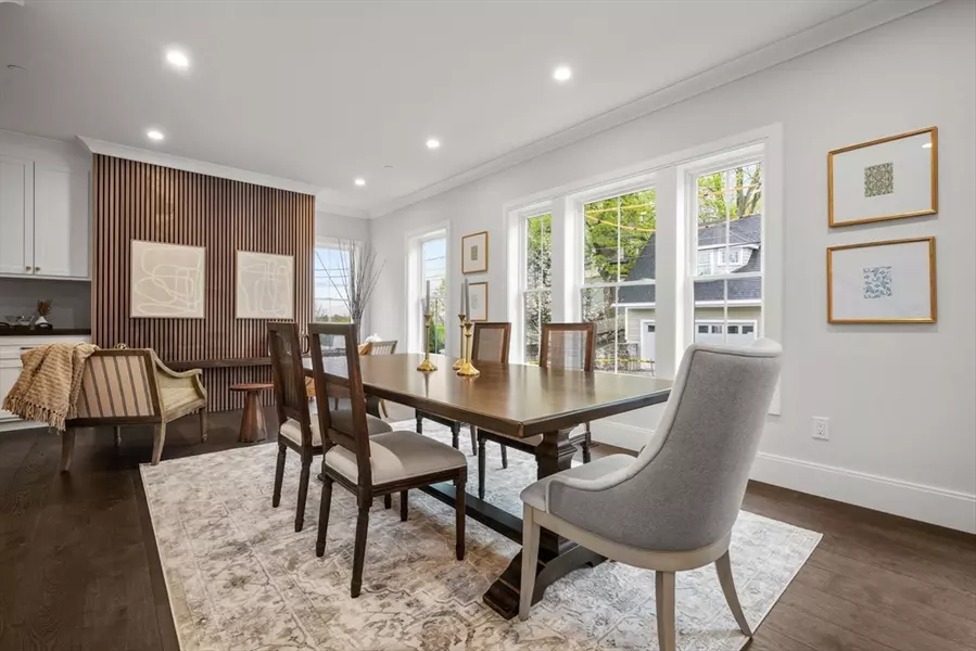 230 Bellevue St #2, Newton, MA 02458