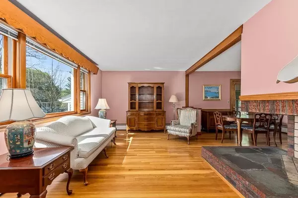 Dedham, MA 02026,211 Adams Street