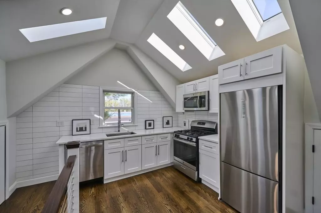 Boston, MA 02124,757 Washington St #3