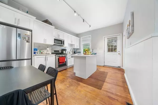 77 Webster St #1, Boston, MA 02128
