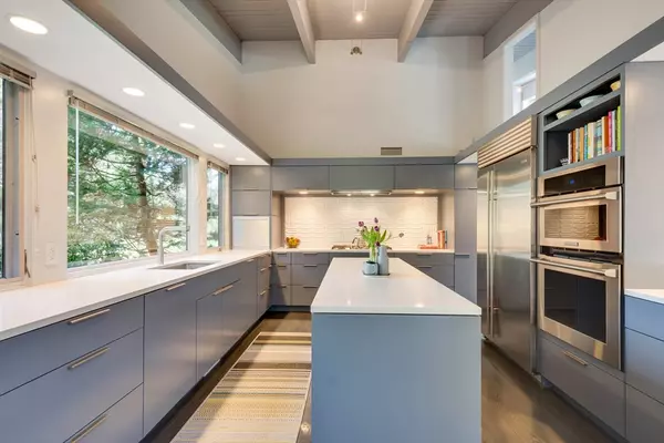 Lincoln, MA 01773,45 Winter Street