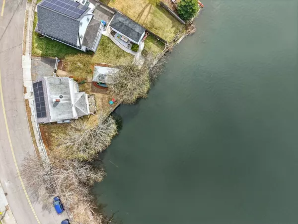 Lynn, MA 01902,42 Victory Rd
