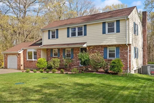 Sharon, MA 02067,62 Deerfield Rd