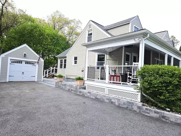 Cumberland, RI 02864,5 Sunset Avenue