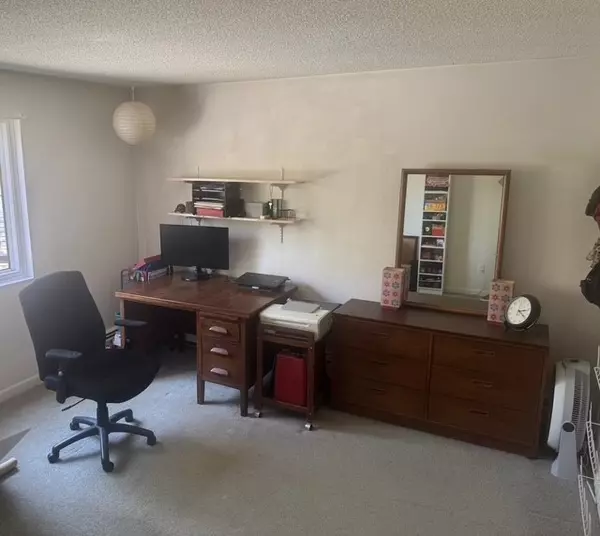 Lowell, MA 01854,309 Pawtucket Blvd. #20