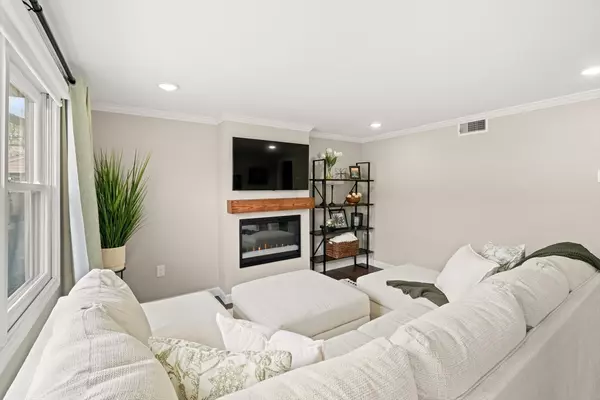 Fairhaven, MA 02719,102 Ocean Meadows #102