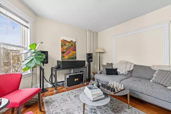 Somerville, MA 02143,18-20 Calvin St