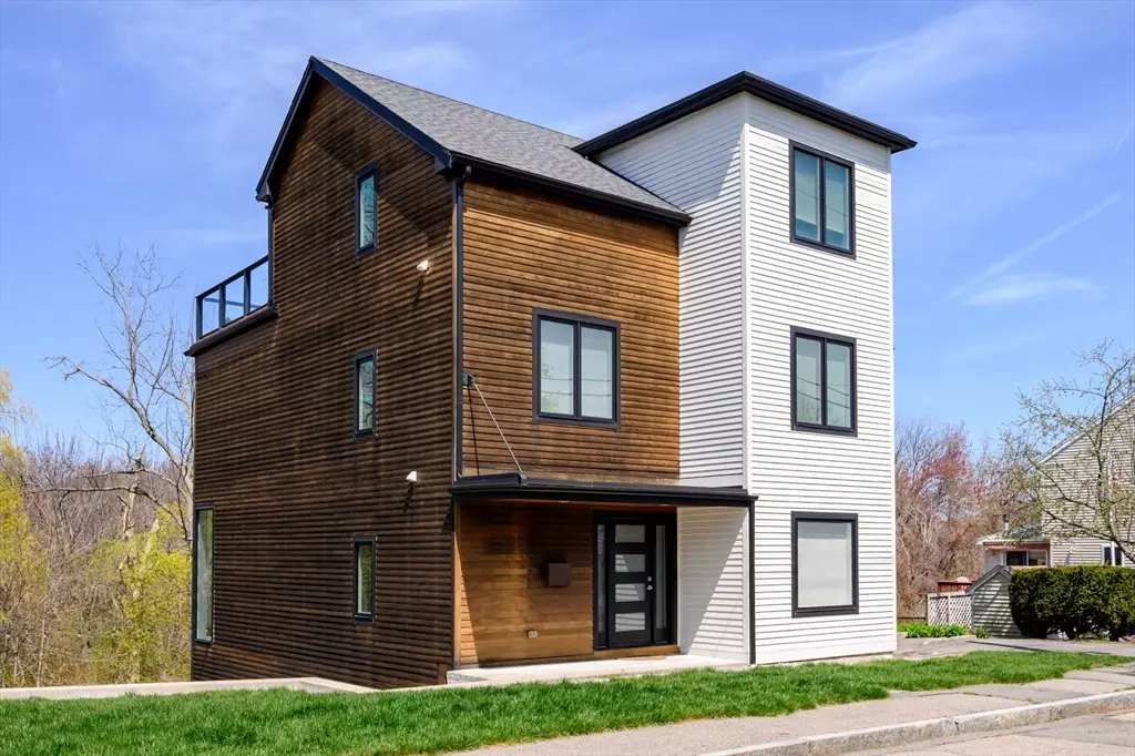 Quincy, MA 02169,88 Lenox