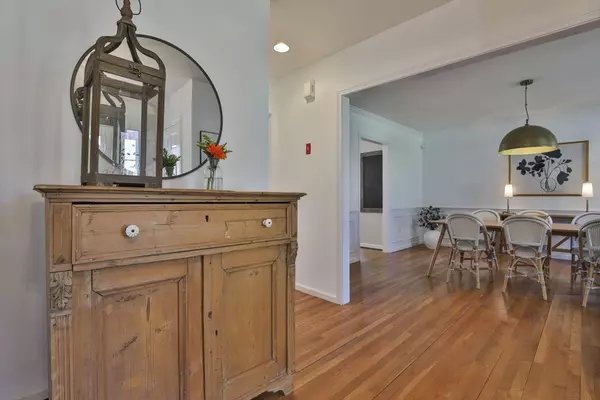 Harvard, MA 01451,34 Mill Rd