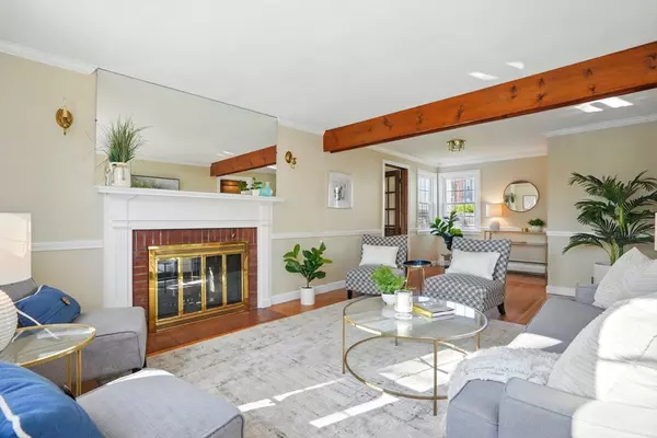 Arlington, MA 02476,164 Charlton Street