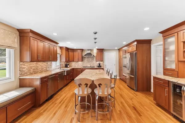 5 Jyra Lane, Easton, MA 02356