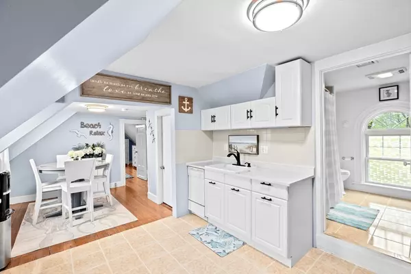 Scituate, MA 02066,156 First Parish Rd #6