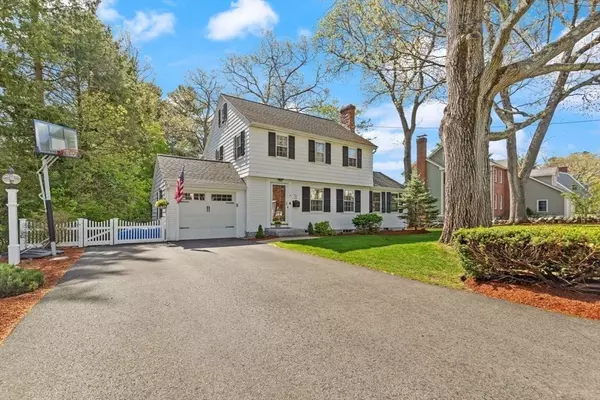 Lynnfield, MA 01940,18 Oxbow Rd