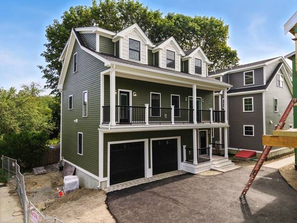 11 Washington St #4, Ipswich, MA 01938