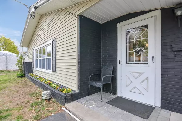Lawrence, MA 01843,543 Mount Vernon St