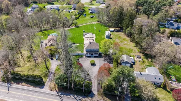 Acushnet, MA 02743,365 Middle Rd