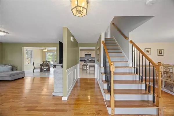 Bridgewater, MA 02324,35 Comfort Street