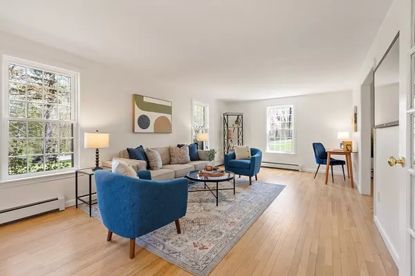 Westford, MA 01886,3 Crest Drive