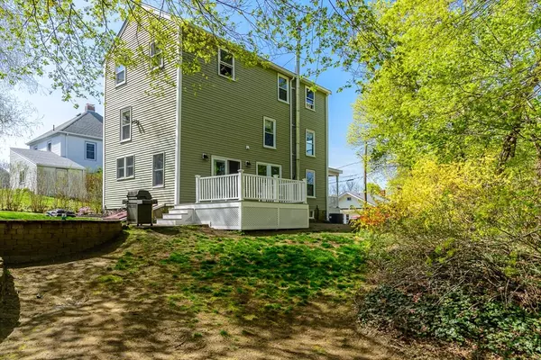 Beverly, MA 01915,2 Longfellow St.