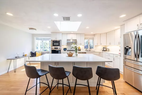 Lexington, MA 02420,374 Woburn St