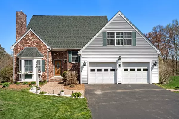 109 Towne Hill Road, Haverhill, MA 01835