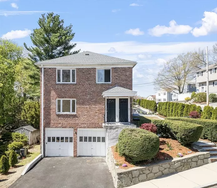 5 Spinney St #1, Boston, MA 02132