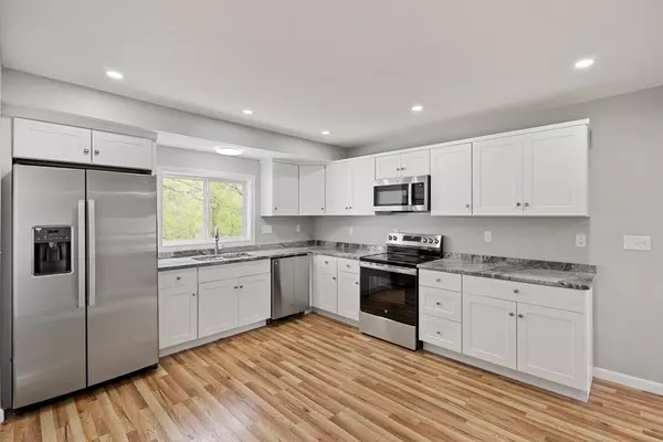 Chicopee, MA 01020,592 Prospect St