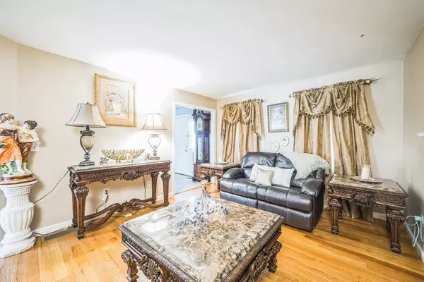 Lowell, MA 01850,21 E Durant St
