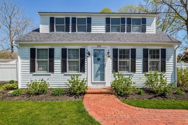Falmouth, MA 02536,156 Davisville