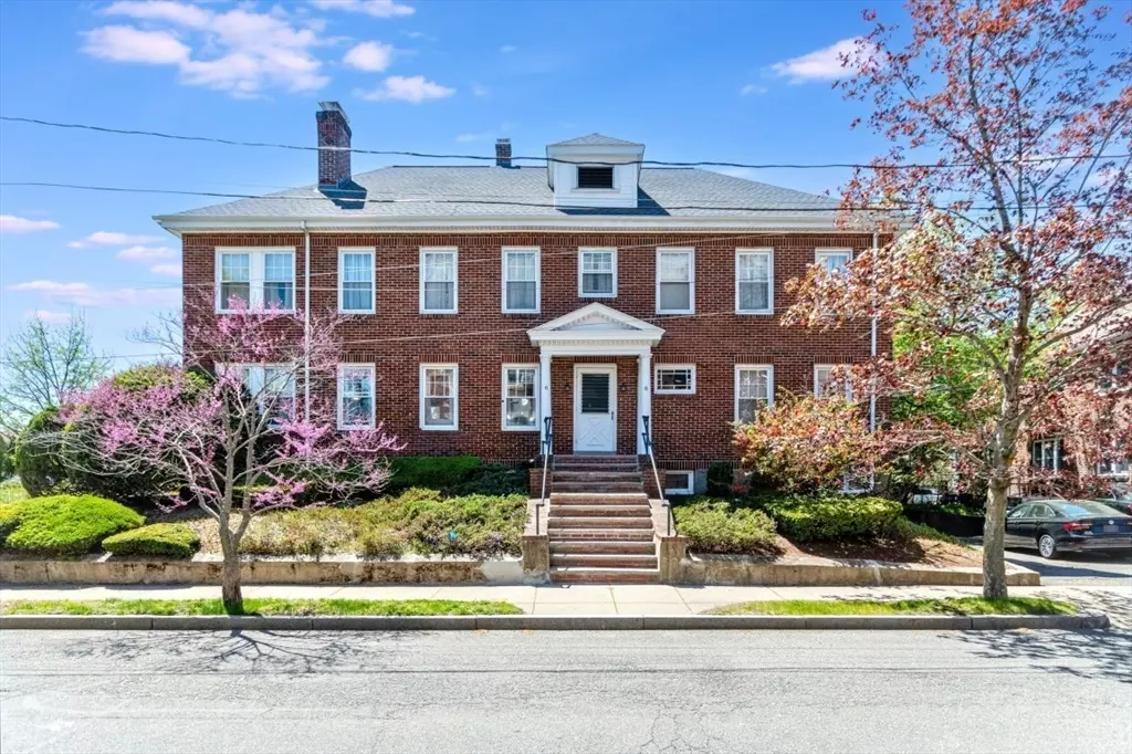 Newton, MA 02458,6 Lenglen Road #6