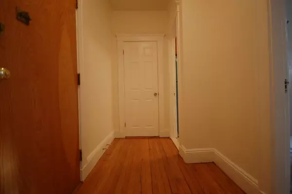 Boston, MA 02215,125 Park Dr #11