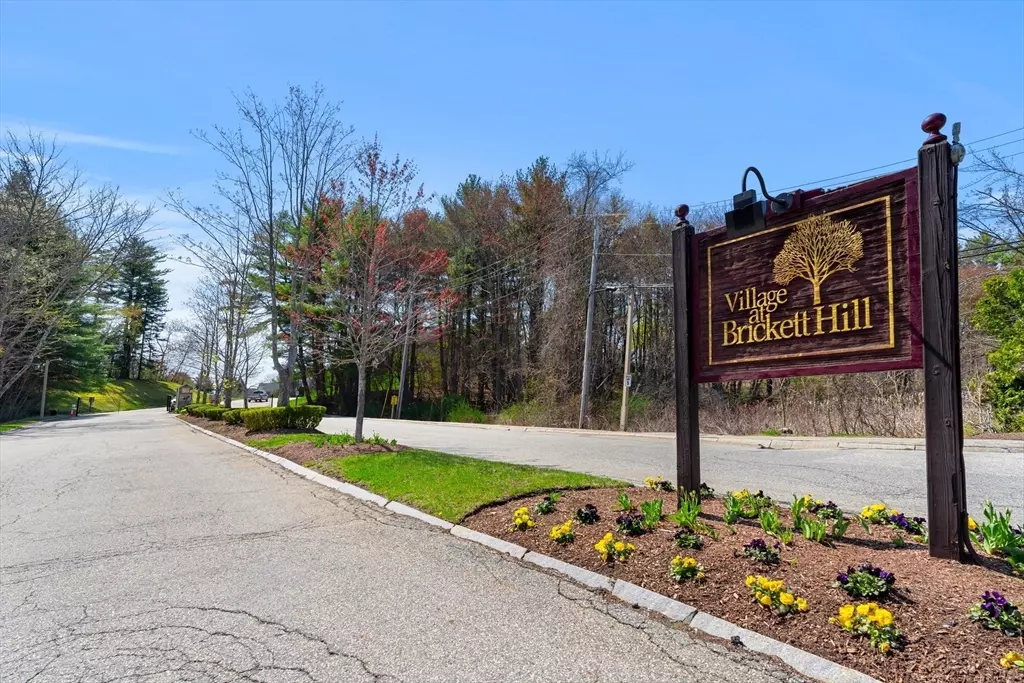 Haverhill, MA 01830,114 Brickett Hill Circle #114