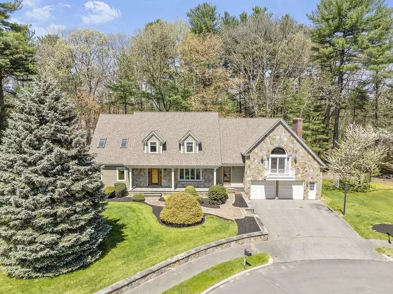 14 Carriage Lane, Reading, MA 01867